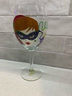 Hand-Painted Mardi Gras Mask Wine Glass - Multicolor